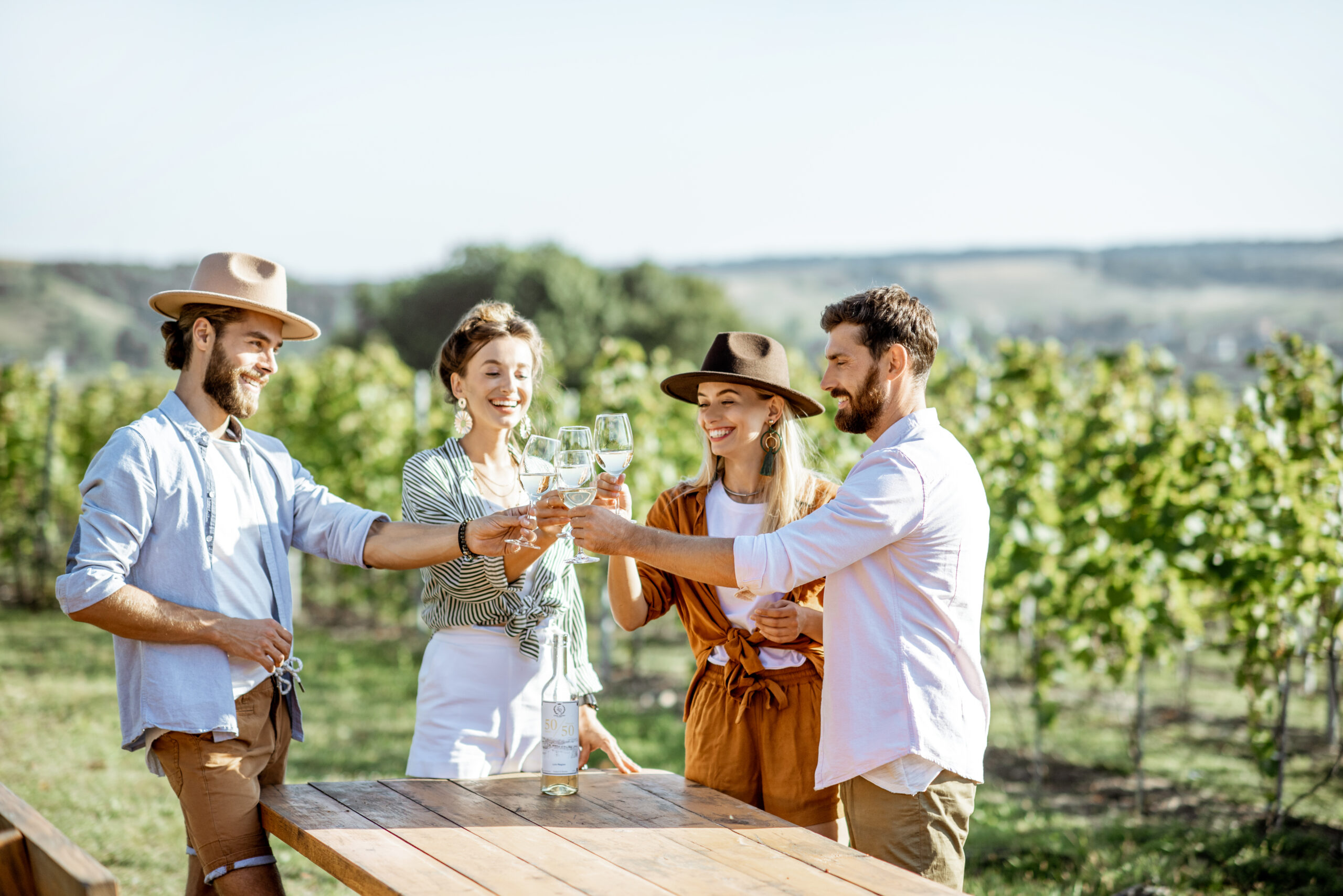 Group,Of,Young,Friends,Dressed,Casually,Having,Fun,Together,,Tasting